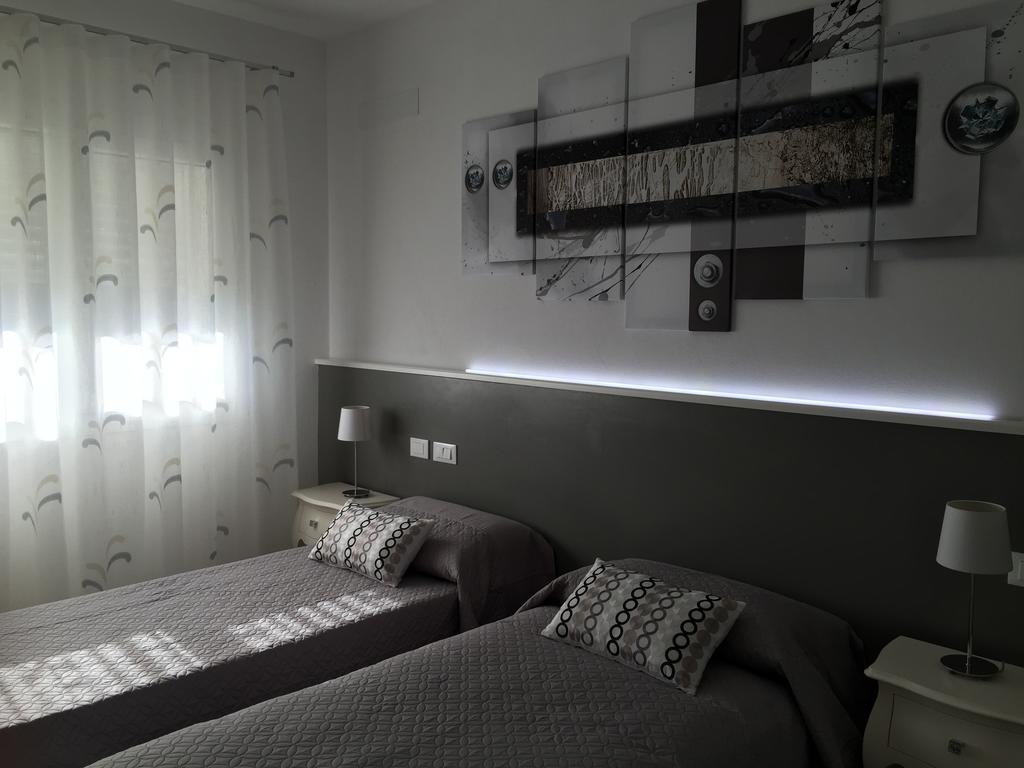 Flyingaway Bed & Breakfast Борсо дел Грапа Стая снимка