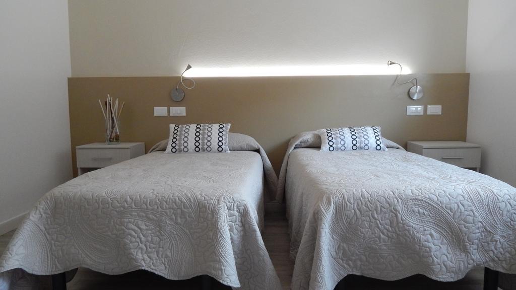 Flyingaway Bed & Breakfast Борсо дел Грапа Стая снимка
